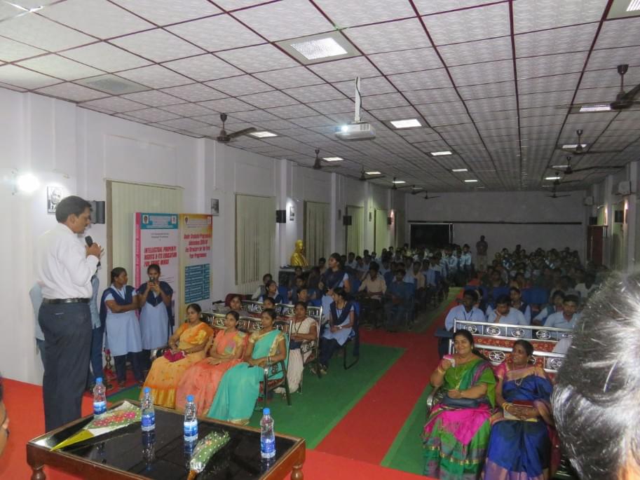 Government College (Autonomous) Rajahmundhry Seminar Hall photo 5